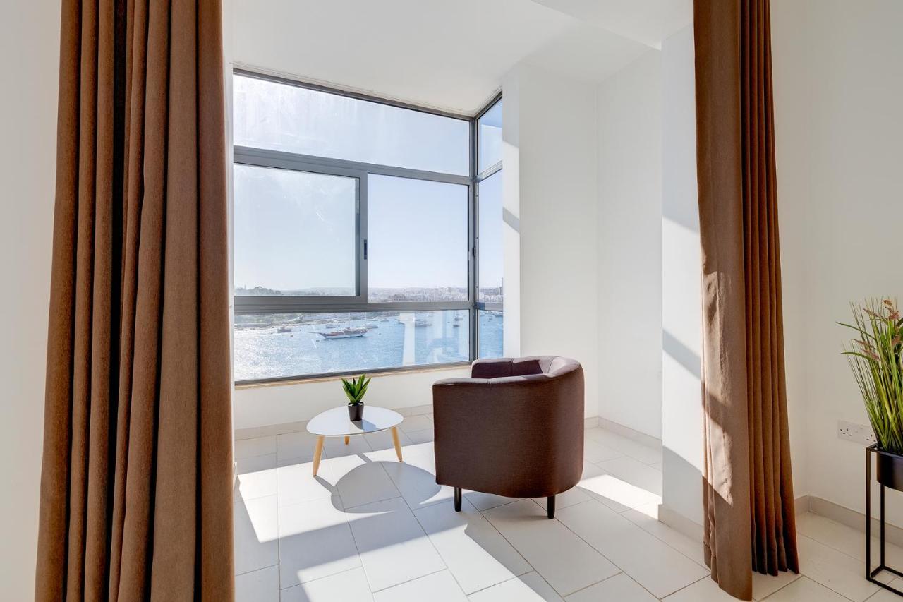 Marvellous Apartment With Valletta And Harbour Views 斯利马 外观 照片
