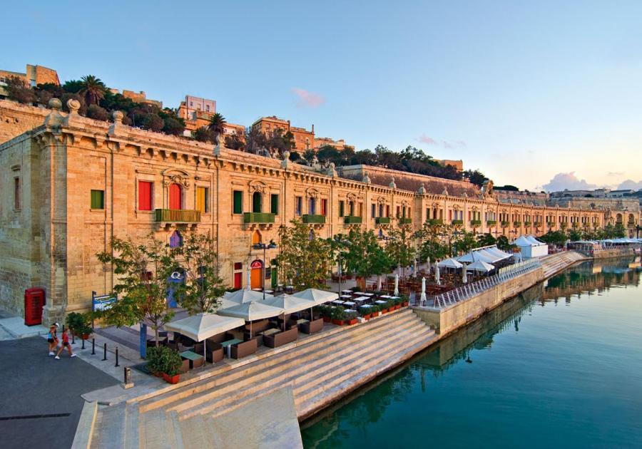 Marvellous Apartment With Valletta And Harbour Views 斯利马 外观 照片