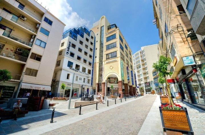 Marvellous Apartment With Valletta And Harbour Views 斯利马 外观 照片